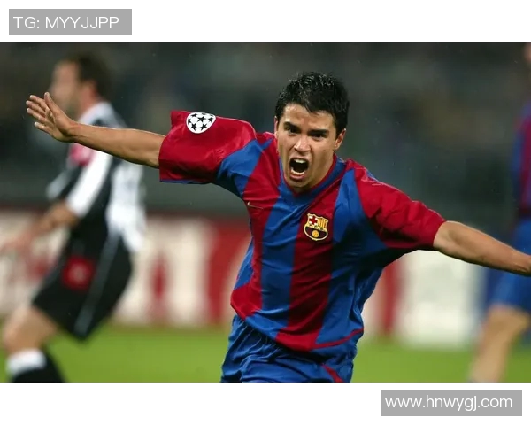 足球明星方形脸型的魅力与风采解析及经典瞬间回顾 足球明星方形脸型的魅力与风采解析及经典瞬间回顾